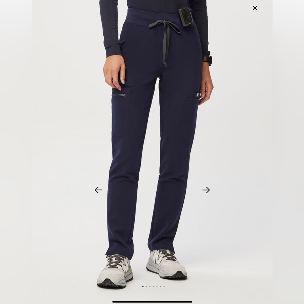 Figs Navy Yola Scrub Pants XS